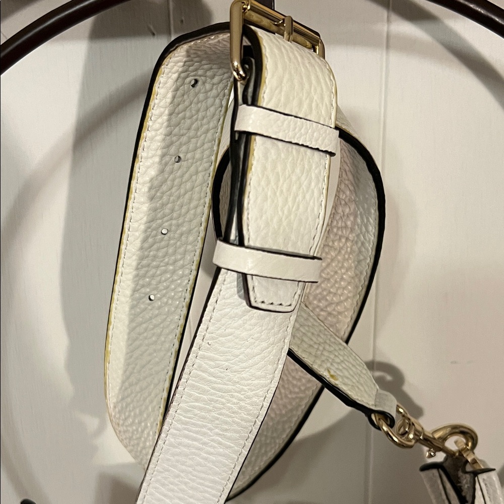 Rebecca Minkoff White Pebble Leather Crossbody bag with gold studs - Picture 4 of 13